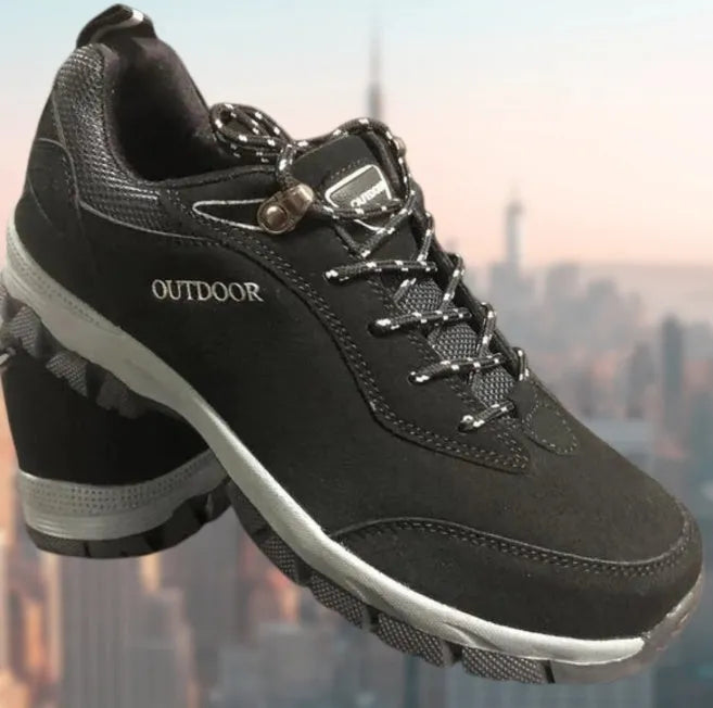 Men's low-top outdoor hiking shoe in Army Green colour, showing casual design.