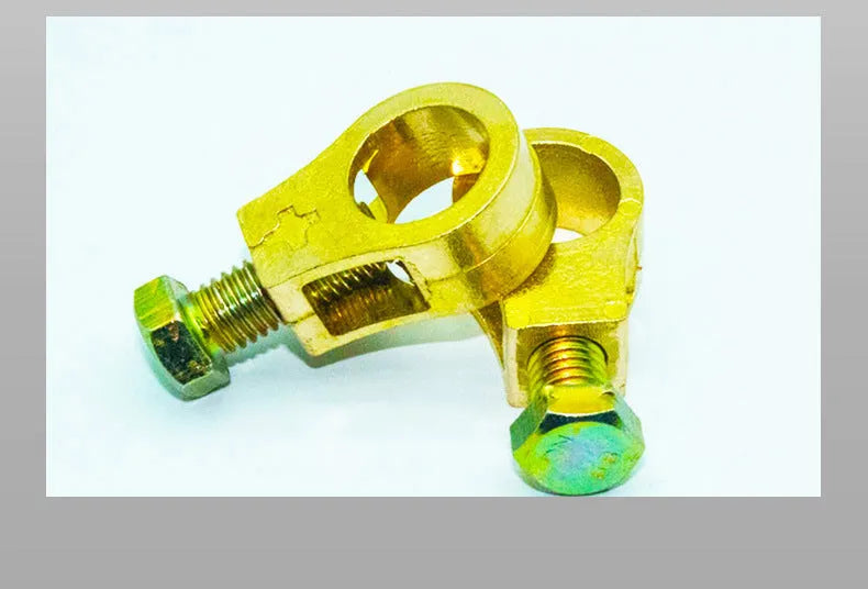 Pure copper battery clamp for 0-gauge automotive battery connections