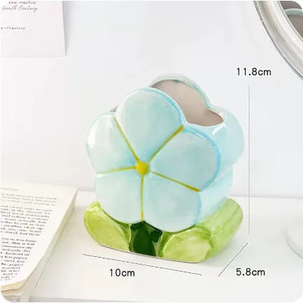 Ceramic flower pen holder storage box with floral pattern, dimensions 11.8x5.8x10 cm