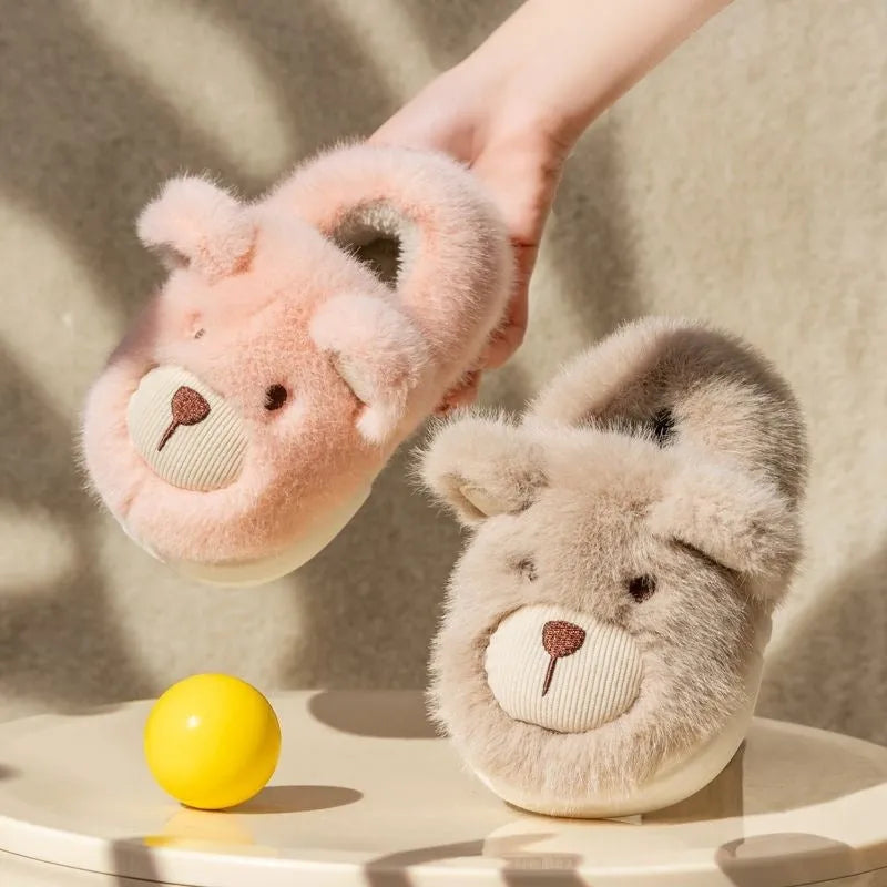 Children's plush slippers with heel wrap, animal pattern, beige colour, plastic sole