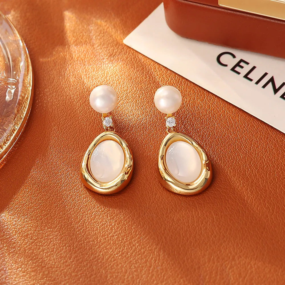 Real gold plated geometric ellipse ear studs on copper base, ins style women's jewellery