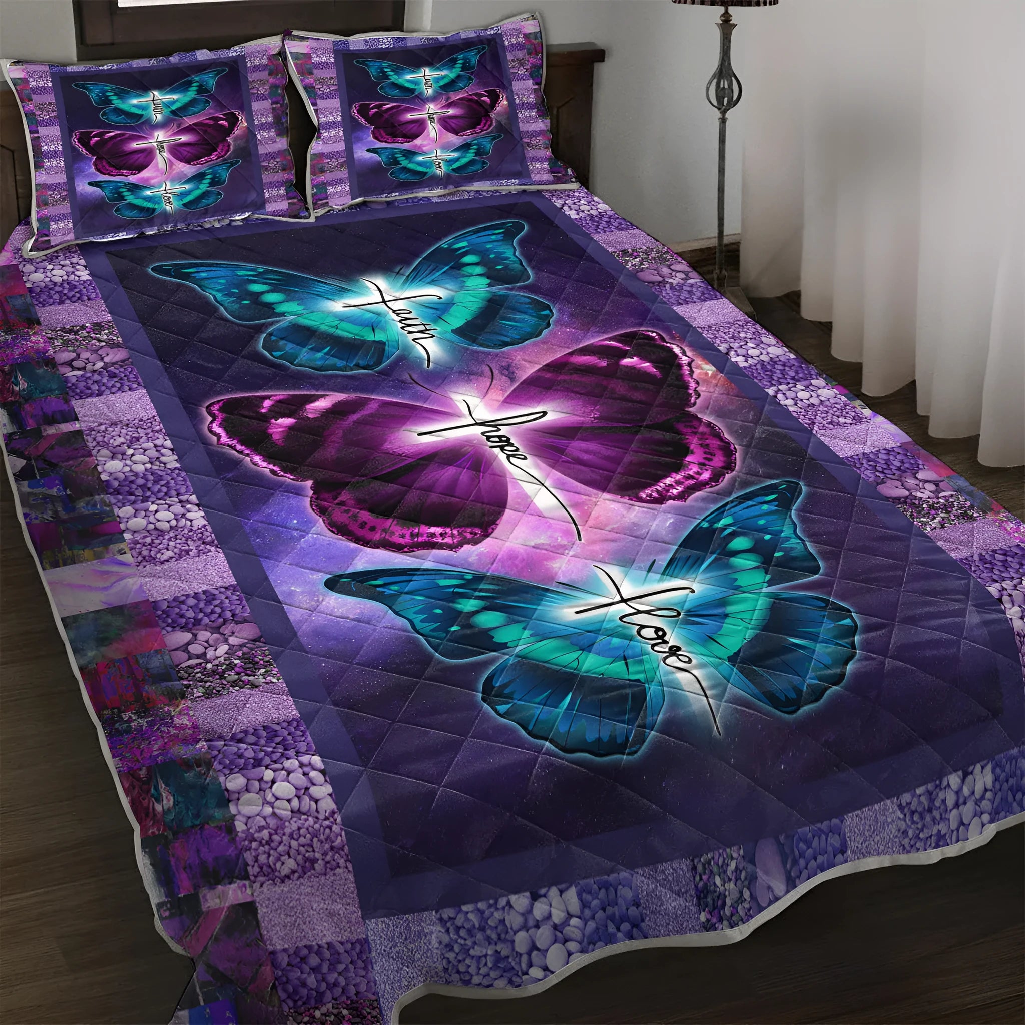 Purple 3-piece butterfly patterned pet themed microfiber bedding set with quilt and two pillow shams