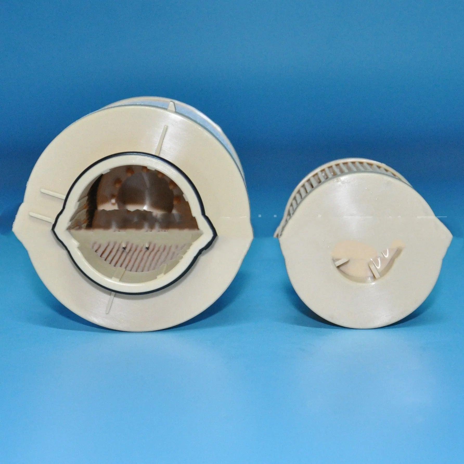 FD4616 diesel fuel filter for Ford trucks with 6.0L engine showing cylindrical design
