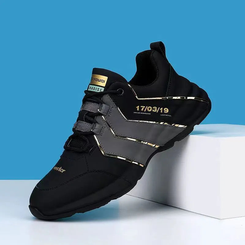 Teenagers casual trainers with mesh lining and thick plastic soles in black and grey colour