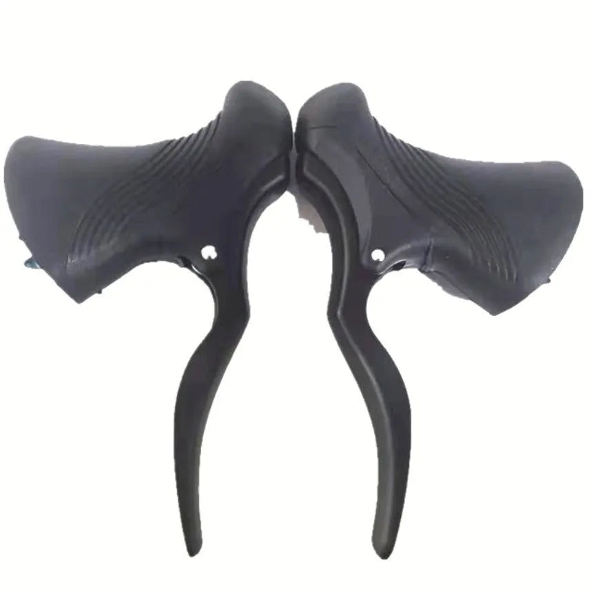 Pair of aluminium alloy road bike brake handles in black silver finish for 22.2mm/23.8mm handlebars.