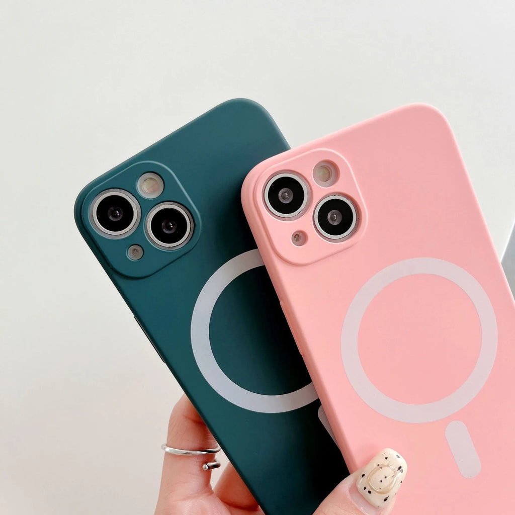 Magnetic TPU phone case for iPhone 14 Pro Max showing back with camera cutout