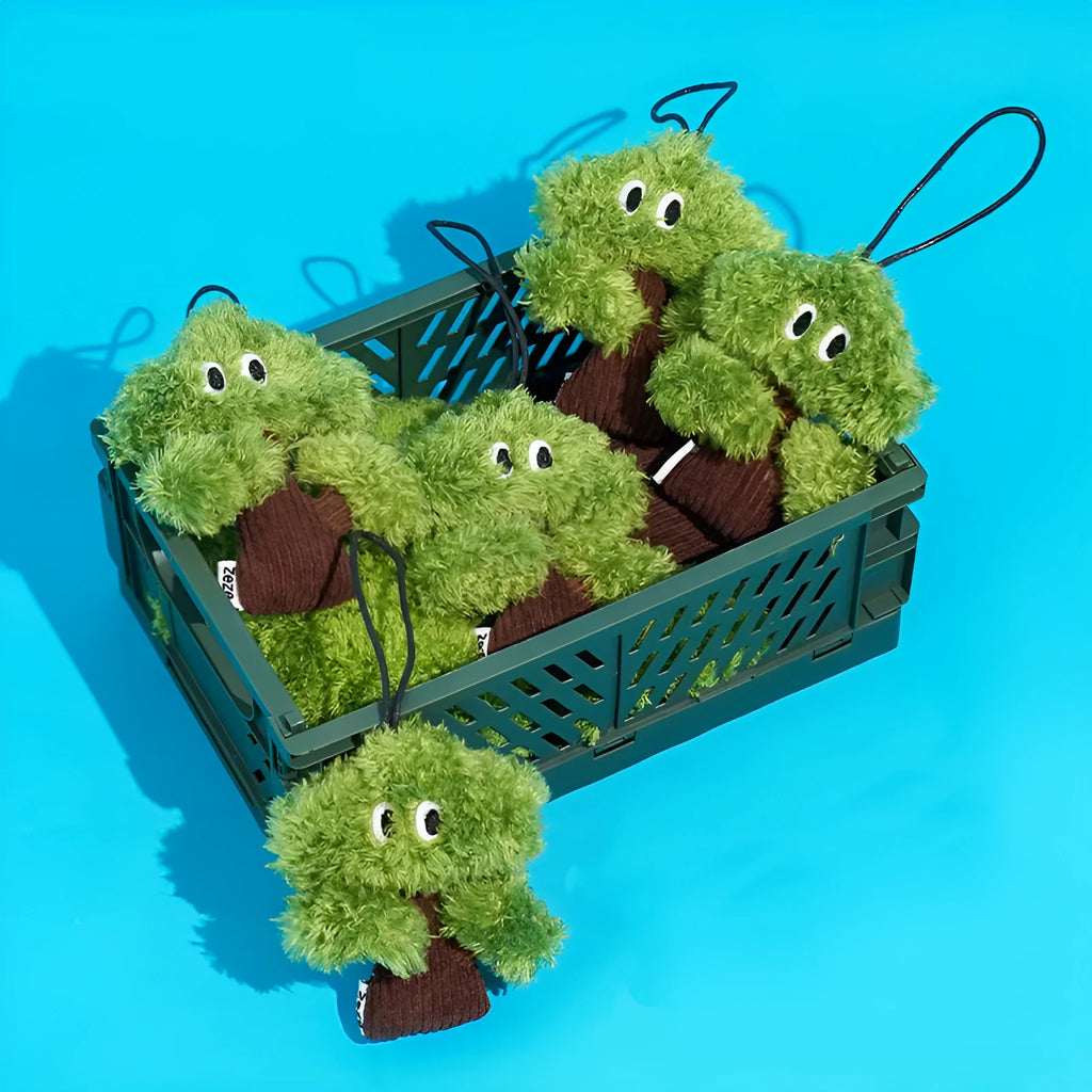 Green pine tree cat toy with mint filling and tease stick