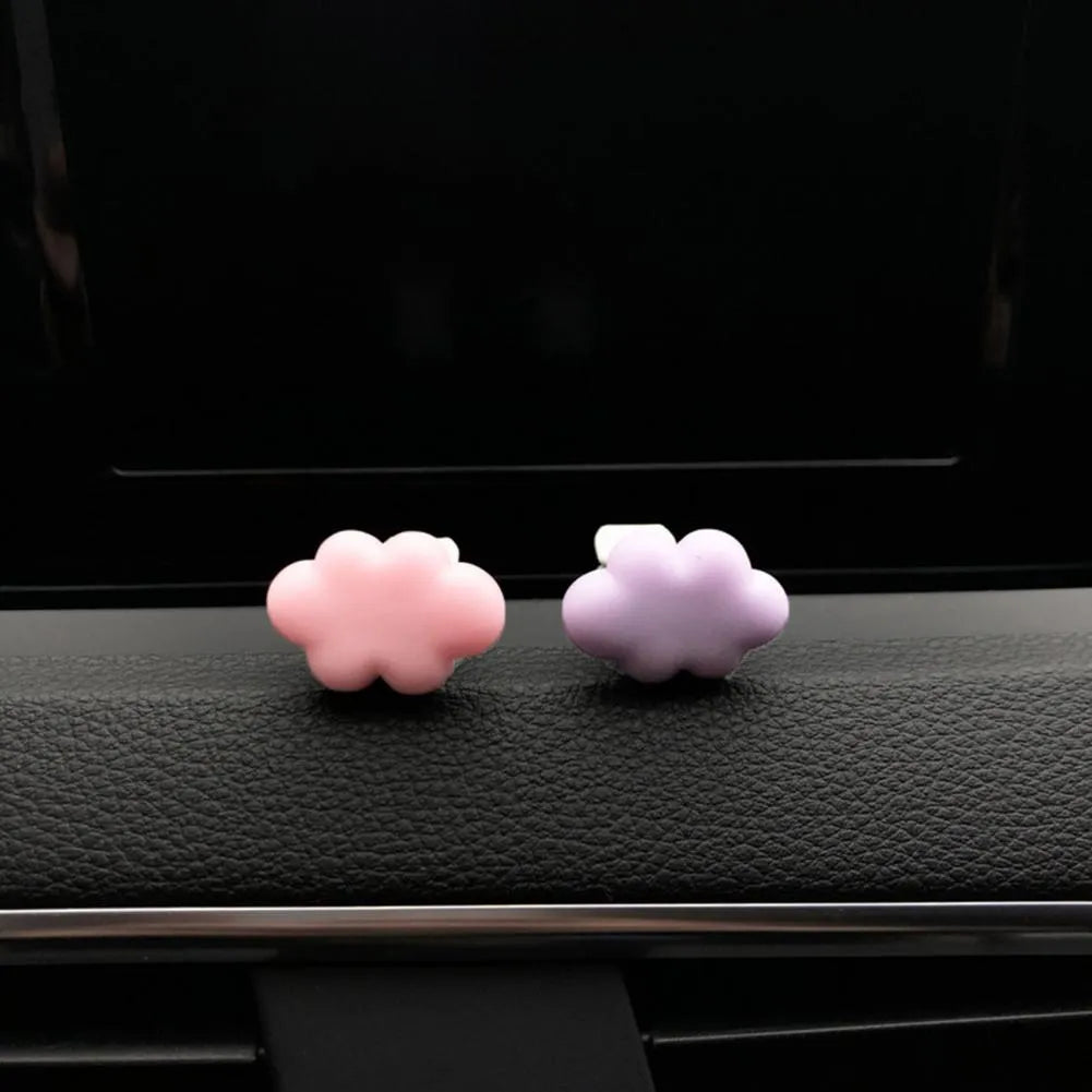 Resin Baiyun cartoon car air vent fragrance clip in pastel colours