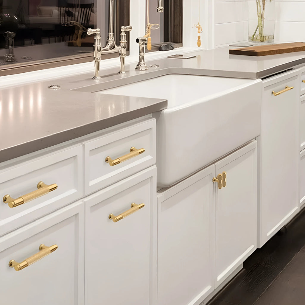 Brushed brass European style cabinet handle with aluminium alloy construction