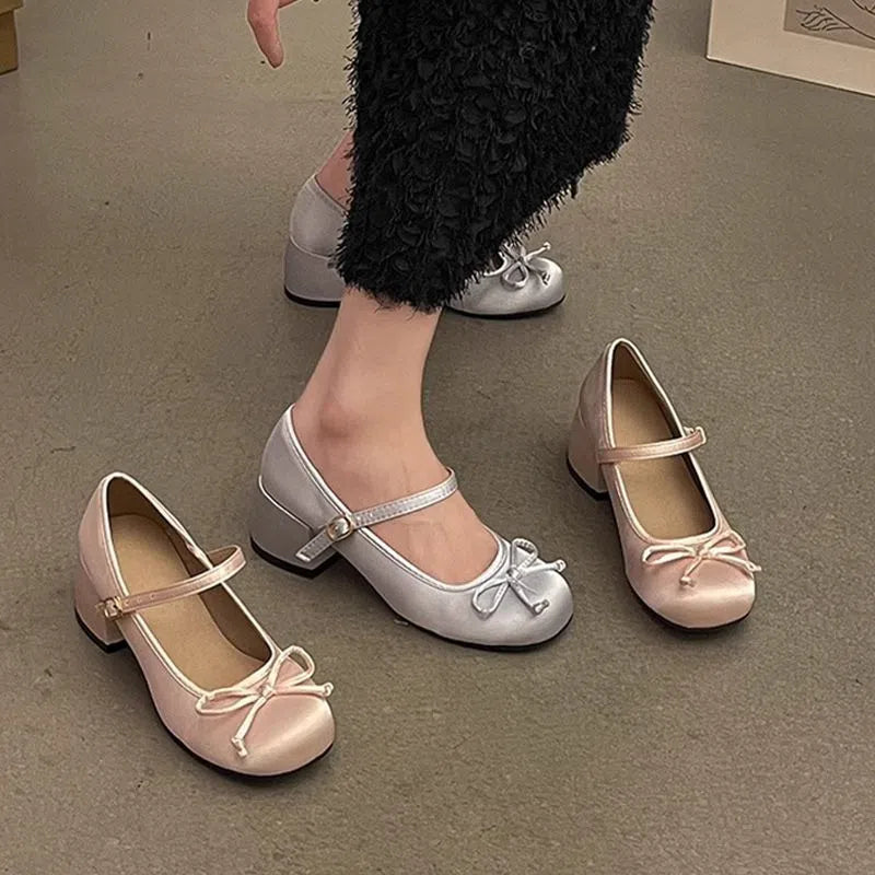 Women's Mary Jane shoes with chunky heel, round toe, buckle strap, pink colour, PU upper