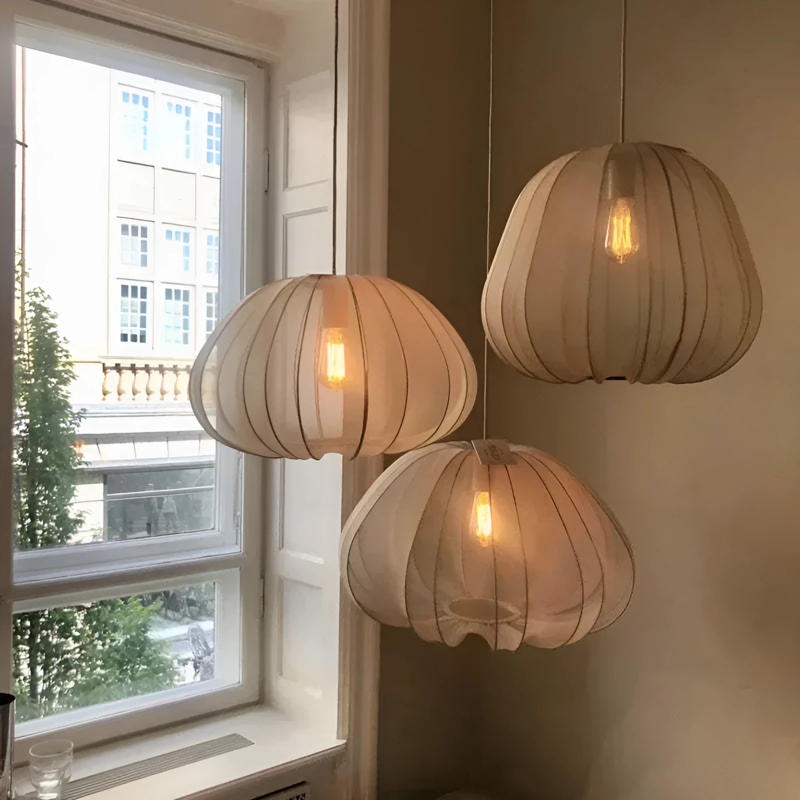 Japanese-style net pumpkin ceiling lamp in iron construction with branch-type design