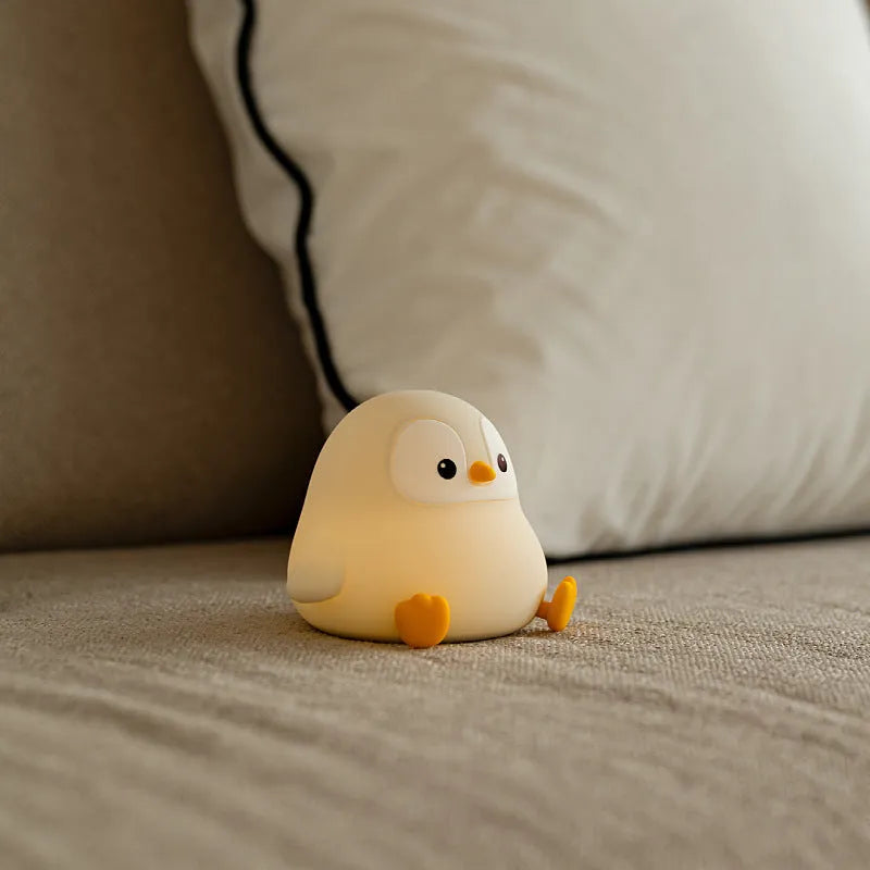 Pat USB rechargeable atmosphere penguin baby night light with 0.7W LED and built-in battery, cute cartoon animal design for kids rooms