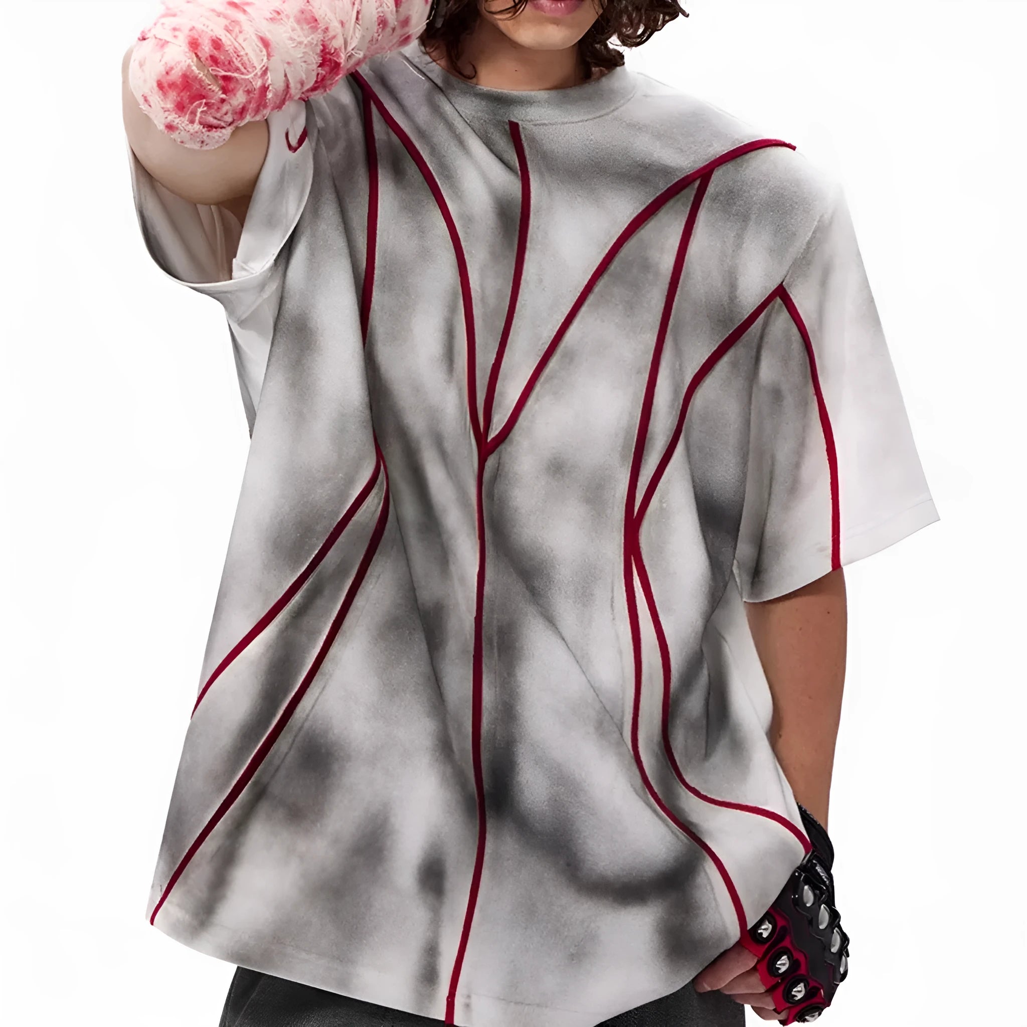 Padded shoulder short sleeve T-shirt with textured line patchwork detailing on round neck