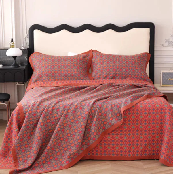 Cotton gauze blanket and pillowcase set with floral pattern in three size options