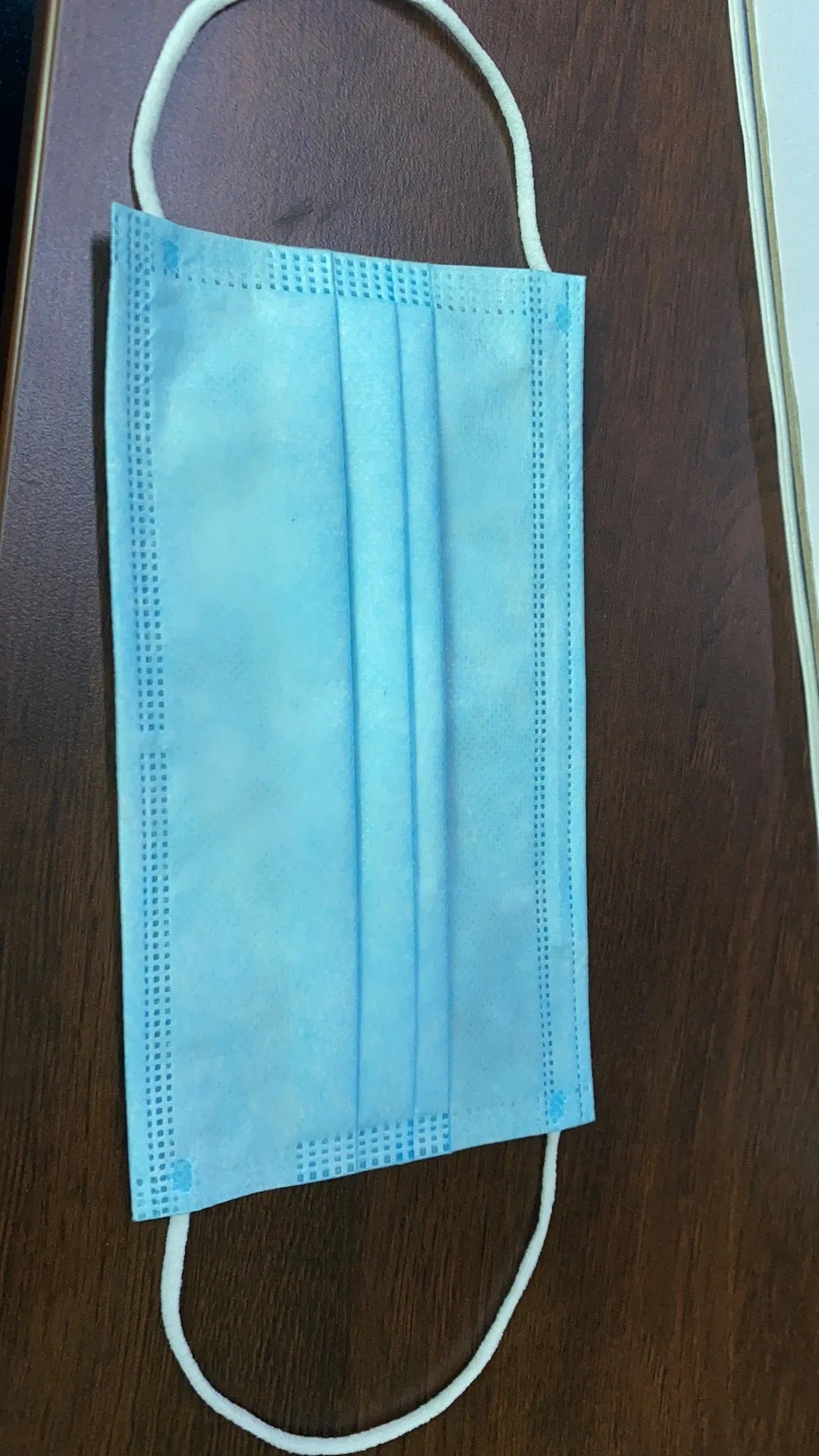 Disposable 3-ply non-woven medical surgical face mask in light blue with ear loops