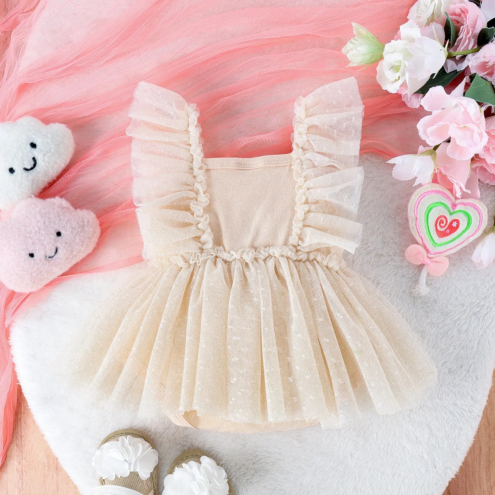 Baby girl cotton jumpsuit in sweet triangle style, sleeveless summer romper in pink colour for 0-18 months