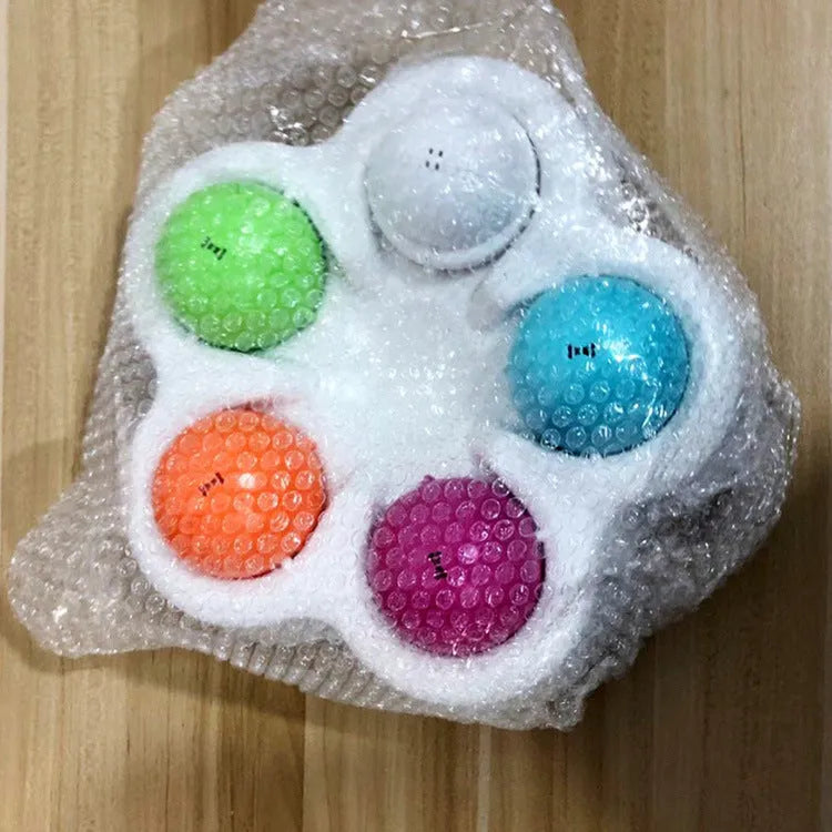 Pet IQ white PP plastic educational toy for dogs, 22cm diameter slow feeding puzzle