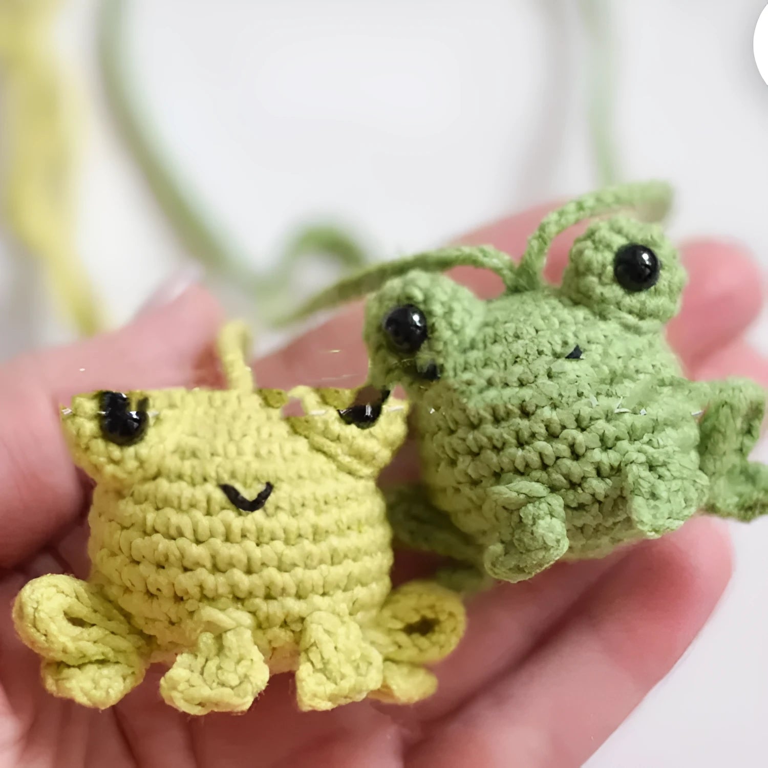 Green handmade plush frog woven pendant for car decoration measuring 15cm long