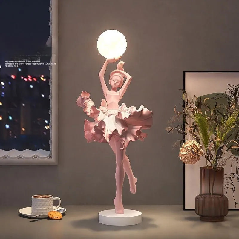 Art girl atmosphere small night lamp ornament in four colours with USB charging