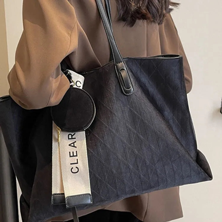 Large capacity polyester tote shoulder bag in horizontal square design with zipper compartment