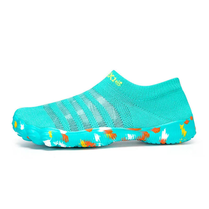 Men's flyknit fishing line water shoes in camouflage colours with rubber sole and front lace-up