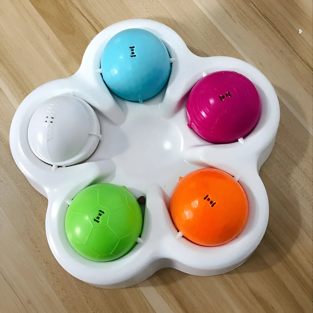 Pet IQ white PP plastic educational toy for dogs, 22cm diameter slow feeding puzzle