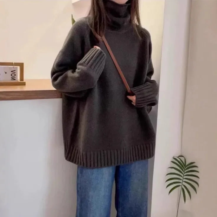 Women's thick turtleneck sweater with curling pile collar in loose fit