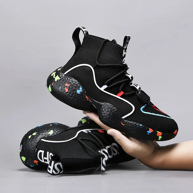 Men's camouflage patterned sneakers with mesh upper and flat rubber sole.