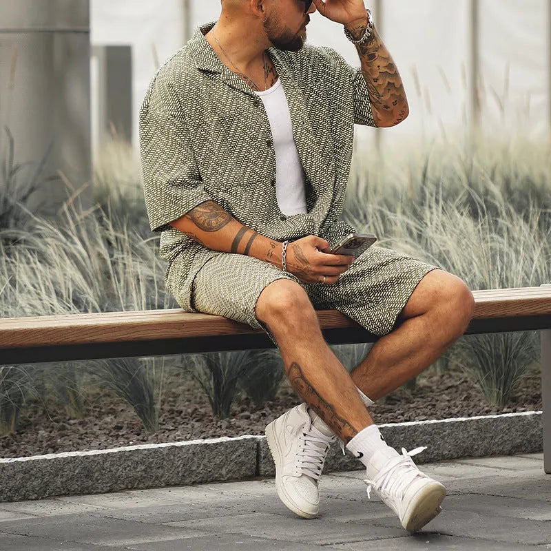 Fashion Individual casual shirt and shorts set in grayish green polyester for men