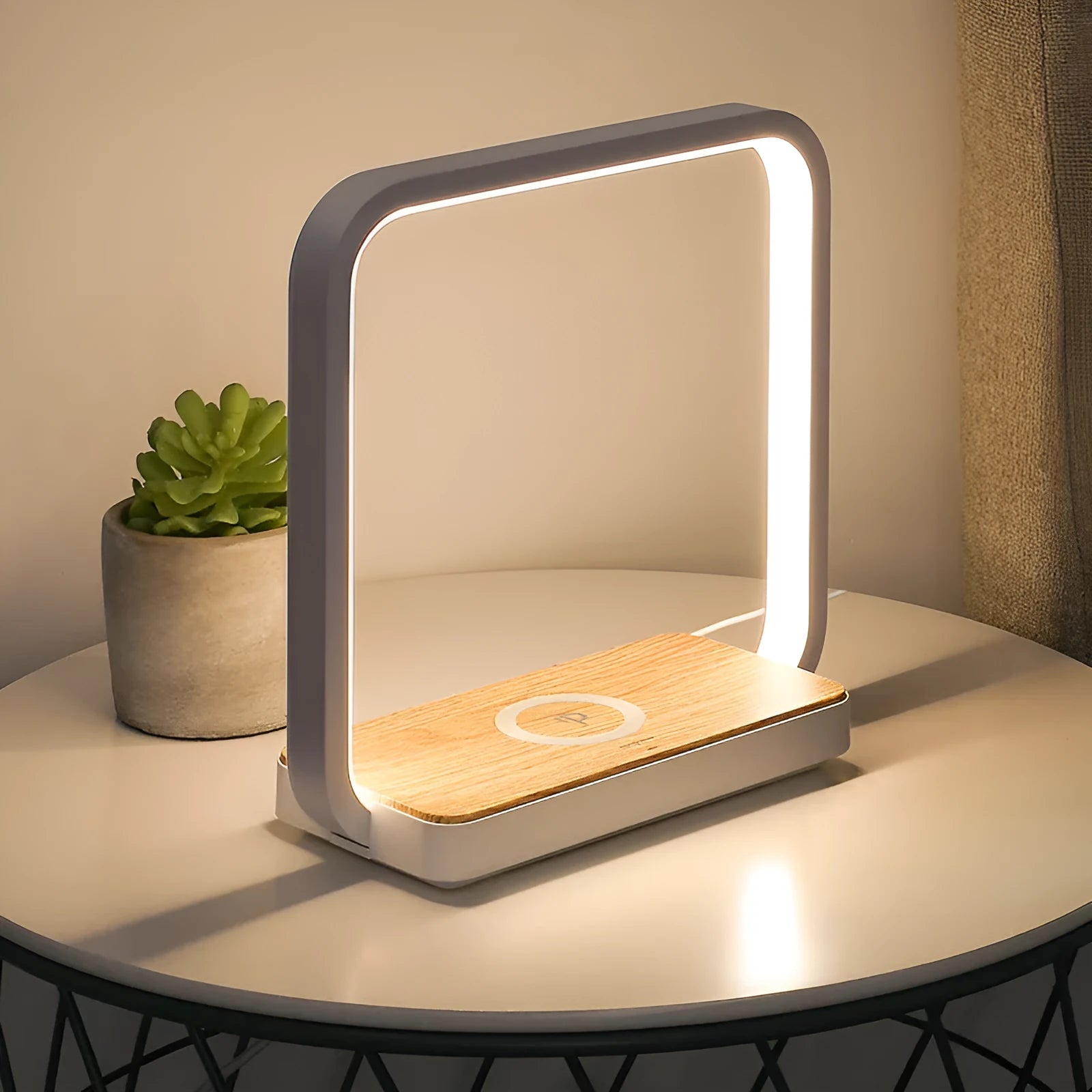 Smart touch sensor bedside lamp with voice control in white or gold aluminium finish