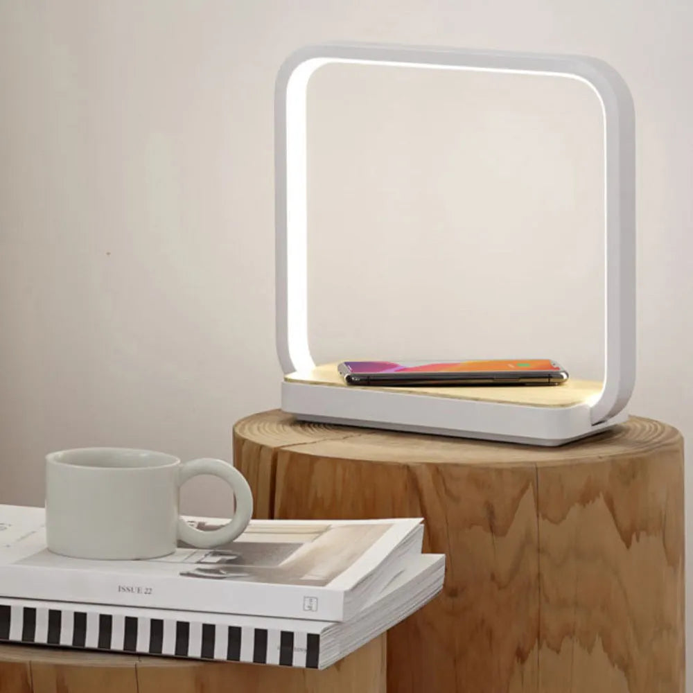 Smart touch sensor bedside lamp with voice control in white or gold aluminium finish