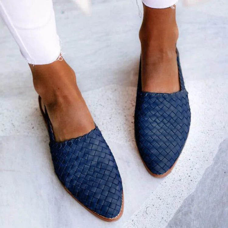 Adult pointed toe buckle sandals in blue with a flat rubber sole and Baotou design.