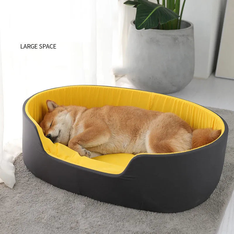 Washable cloth pet kennel for dogs and cats in black or green, showing three size options