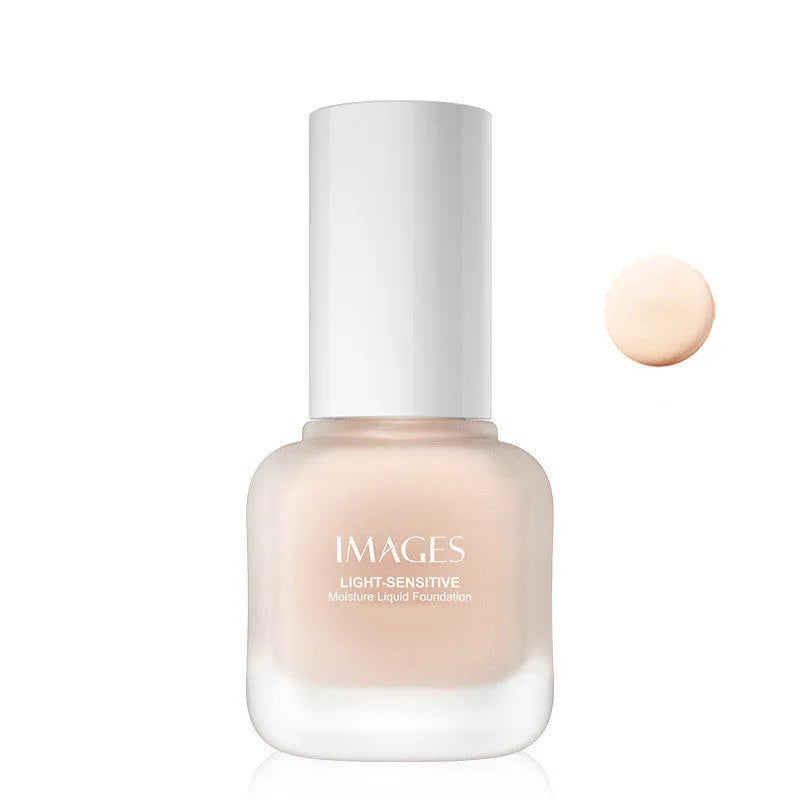 Creamy Muscle Foundation in Natural Ivory colour, waterproof oil-control liquid foundation with concealer coverage