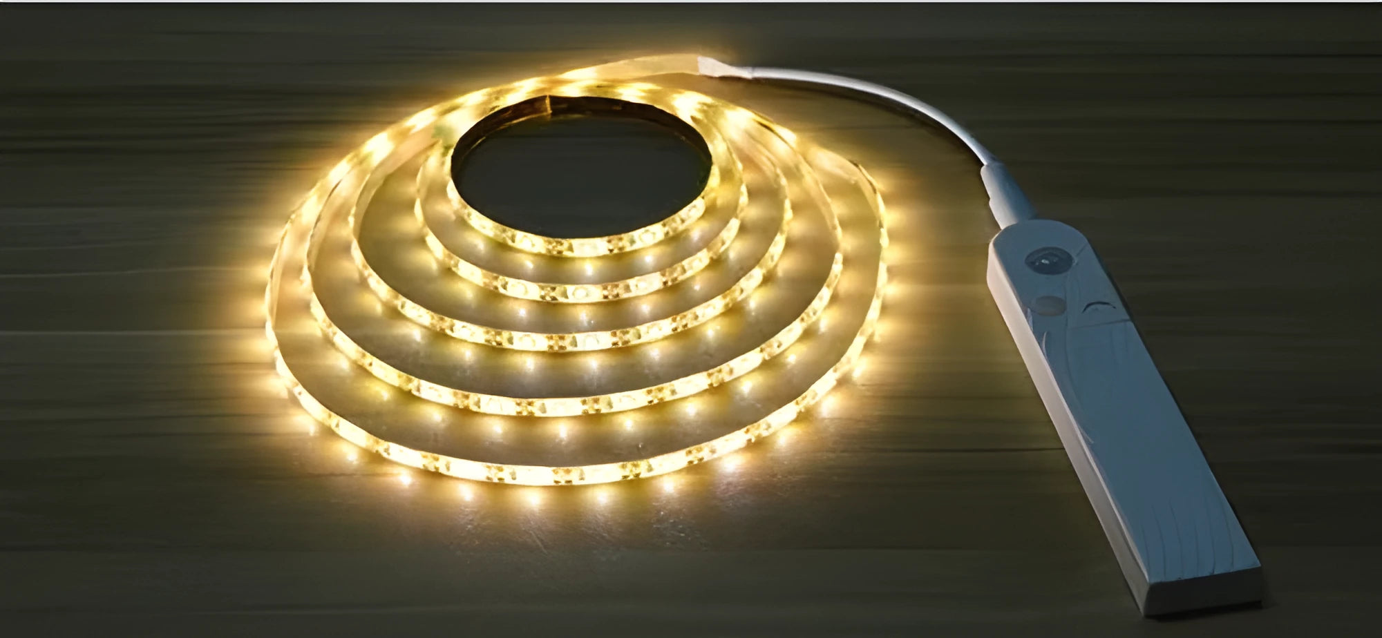 Motion sensor LED light strip under cabinet with induction battery box, 1 metre length, warm white
