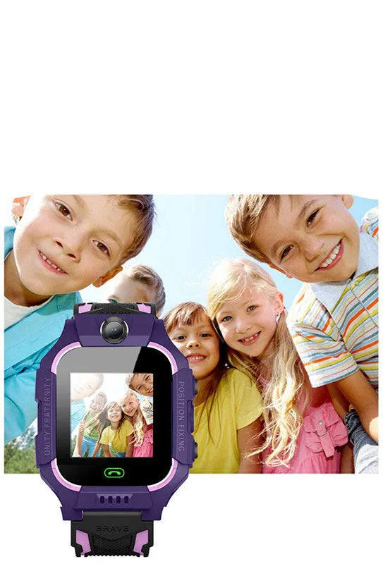 Z6 Q19 children's smart phone watch in green, purple, and red colours showing 1.44 inch touch screen