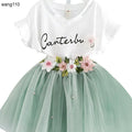 Summer girls two-piece T-shirt and hole pants clothing set in green for middle school children