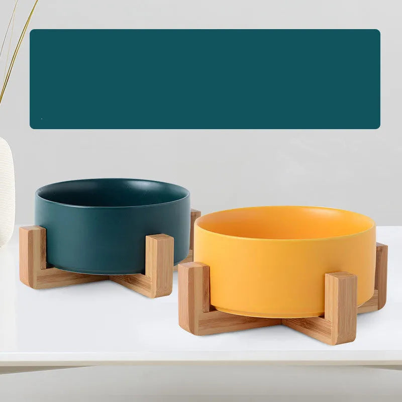 Ceramic pet food bowl with bamboo base for cats and dogs, random colour, 13cm diameter