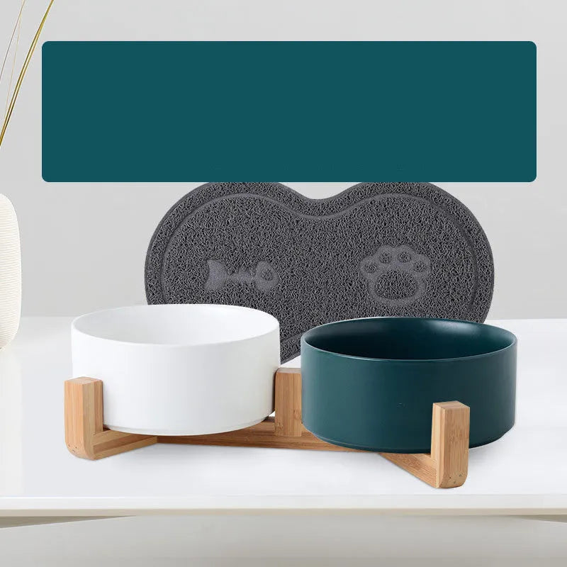 Ceramic pet food bowl with bamboo base for cats and dogs, random colour, 13cm diameter