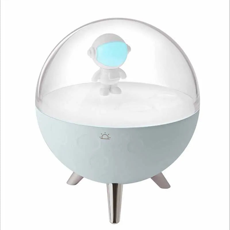 USB-powered cartoon night light LED with plastic shade in blue and white colour options