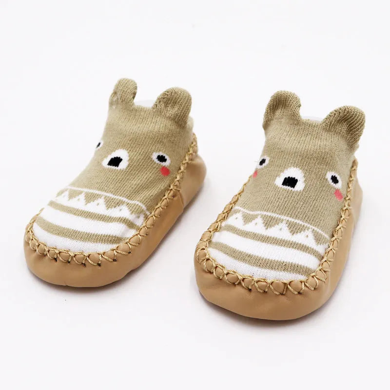 Children's cartoon jacquard non-slip combed cotton floor shoes in multiple colours for baby and toddler indoor use