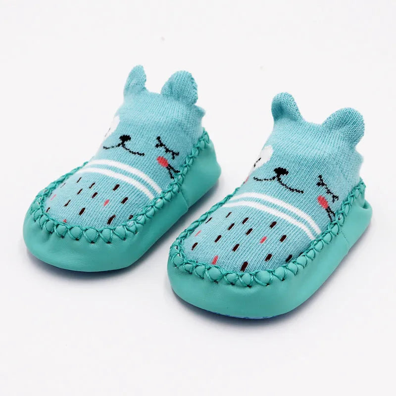 Children's cartoon jacquard non-slip combed cotton floor shoes in multiple colours for baby and toddler indoor use