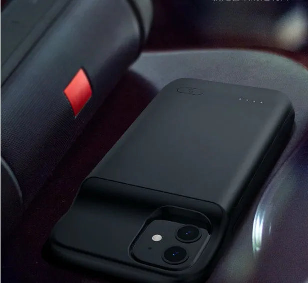 Black TPU soft case wireless back clip battery for iPhone 12, showing clip and multi-U port.
