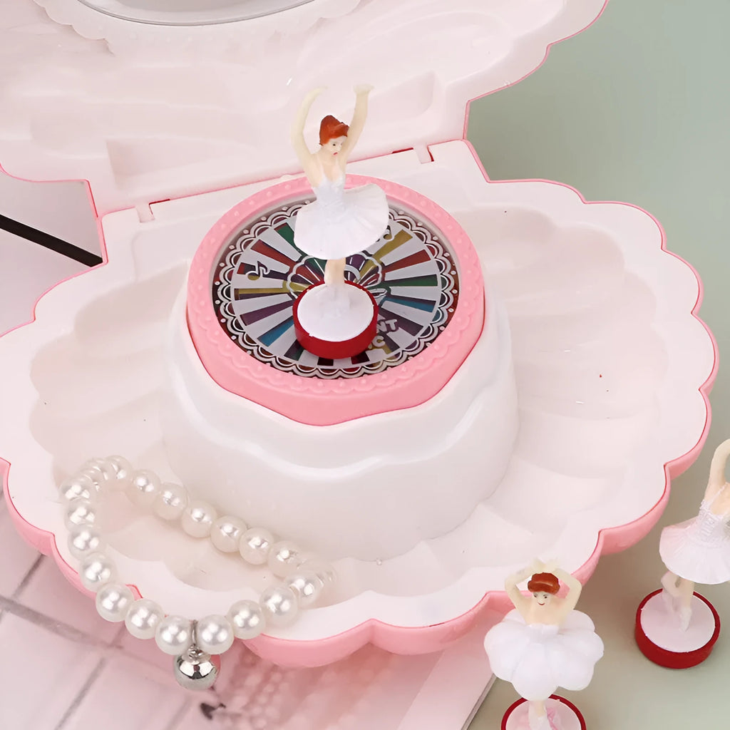 Plastic shell ballet girl music box 160 x 130 x 155mm, random colour