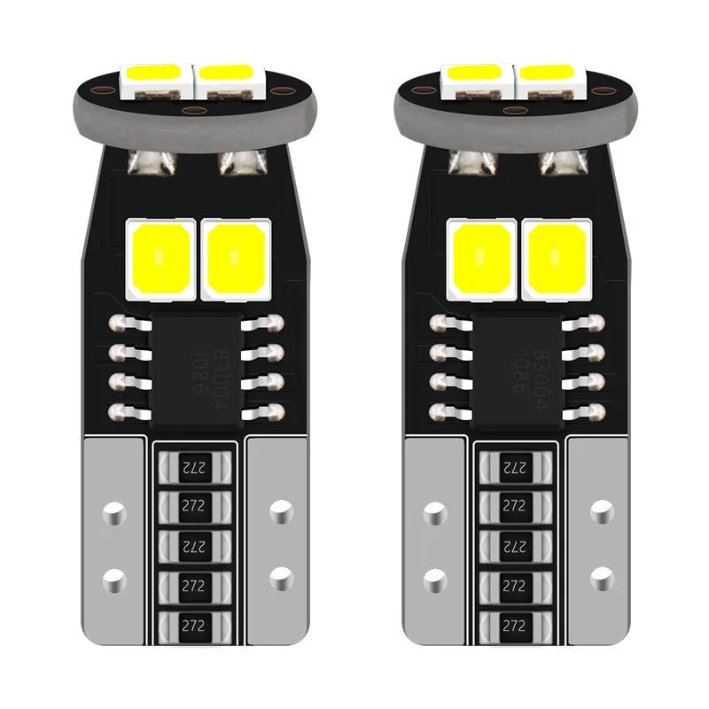 Small round 10mm car light for licence plate with bright white 6000K illumination.