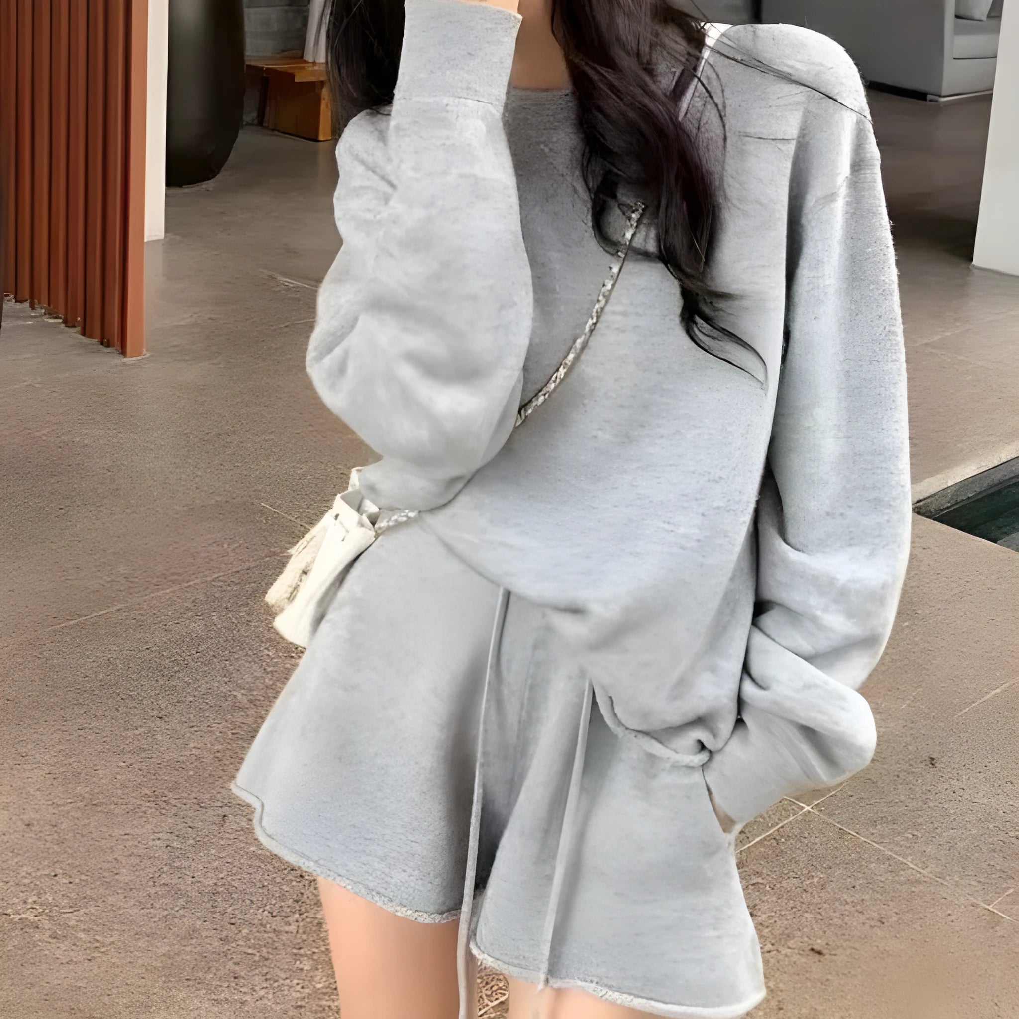 Women's loose-fitting acrylic knit sweater and wide leg shorts two-piece set in oatmeal colour