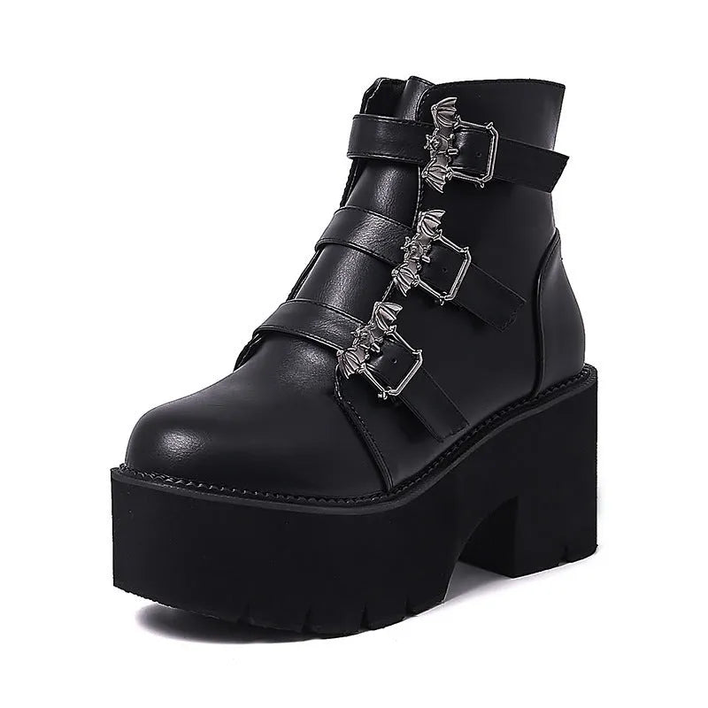 Black women's Harajuku punk Martin ankle boots with bat buckle and chunky heel.