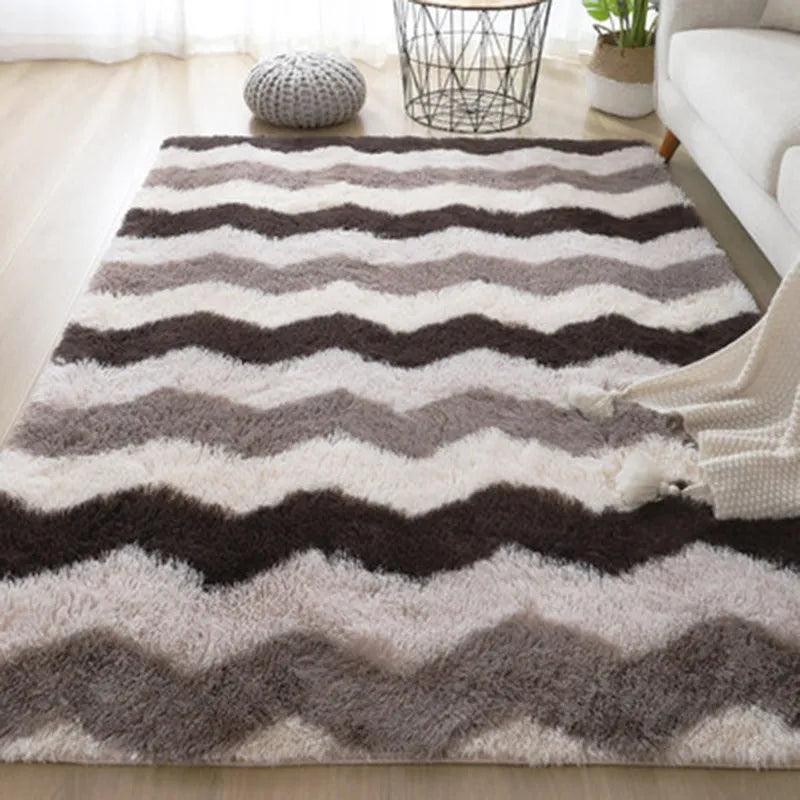 Long hair tie-dyed gradient polyester carpet in a living room setting showing soft texture and colour transition