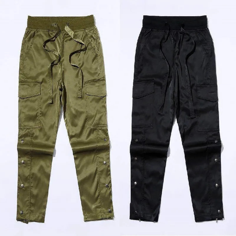 Men's green cotton cargo pants with Velcro and button fastening, straight leg, elastic waist