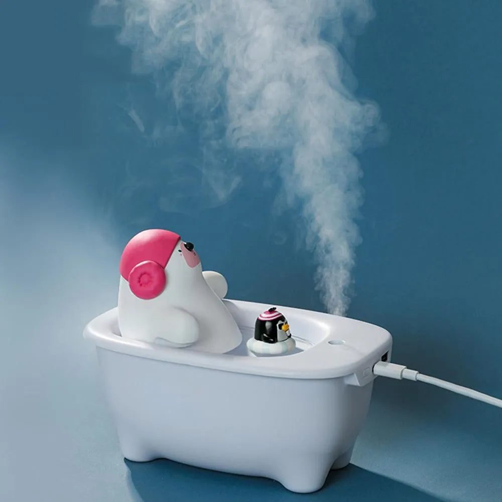 White USB desktop air humidifier with large water tank and mist nozzle